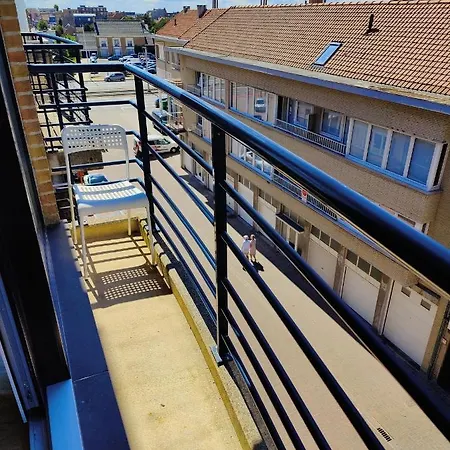 Nieuw Modern Vlakbij Daire *