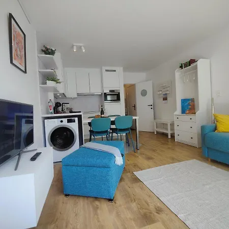 Daire Nieuw Modern Vlakbij *